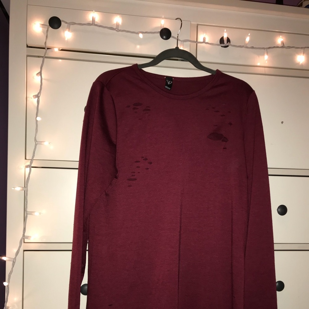 Long-sleeve maroon dress